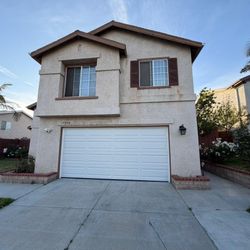 Puertas De Garage Doors Nuevas Y Usadas Motores Resortes Cables Reparaciones Estimados Gratis 