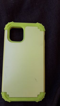 iPhone 11 pro case protector