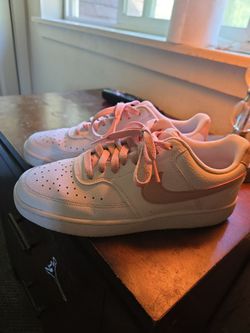 Womens nikes
