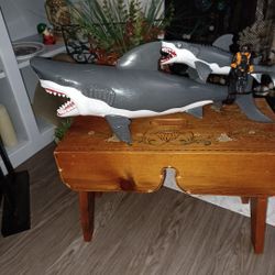 Shark Toys W/ Diver Newq