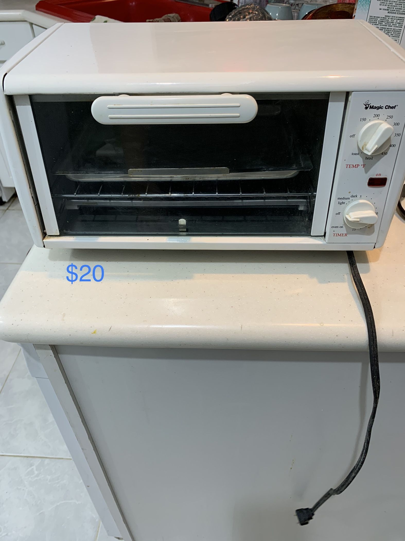 Magic Chef Toaster oven Like NEW!