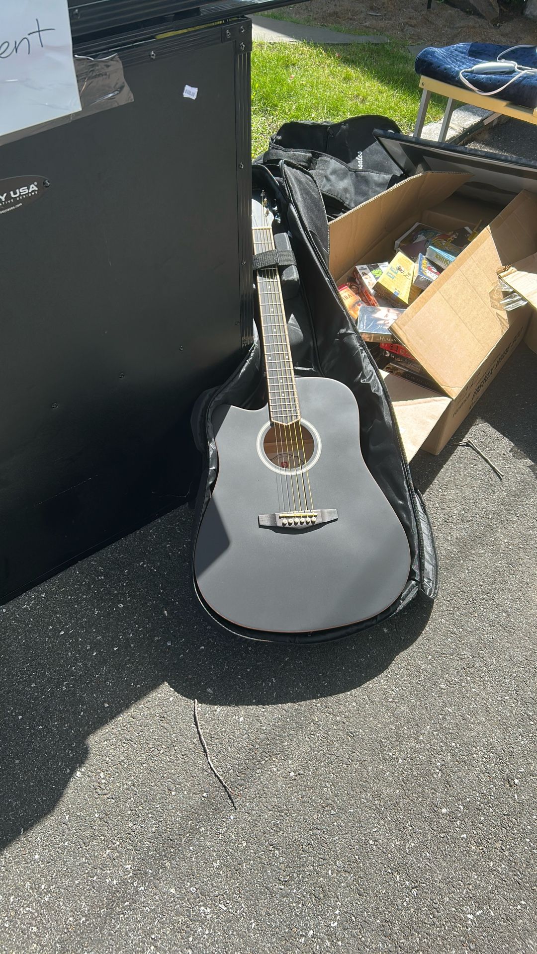 Guitar 