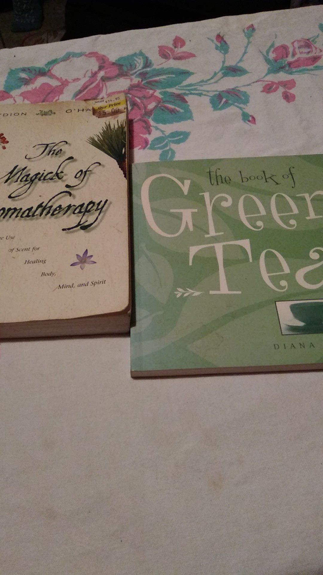 'The Magick of Aromatherapy', 'the Book of Green Tea'