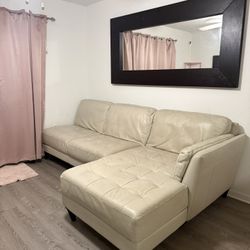 Off White Leather Couch 2 Pieces