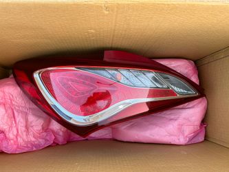 Genesis Coupe left tail light