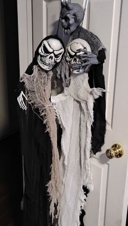 Halloween decor