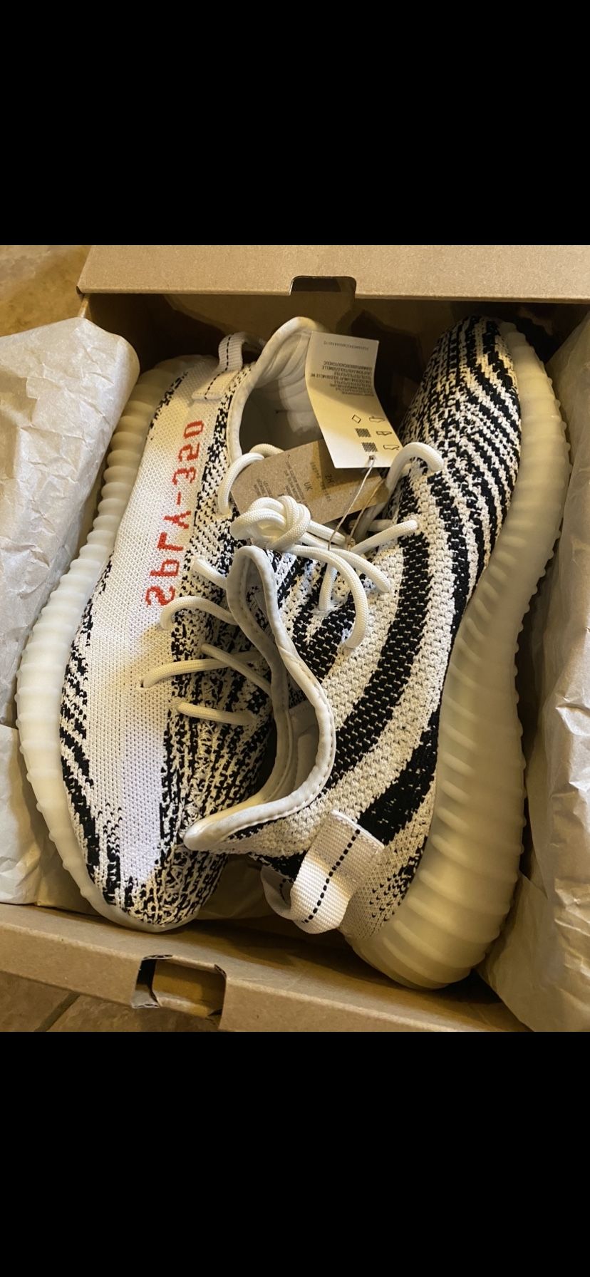 Adidas Yeezy 350 Zebra Size 10 Mens