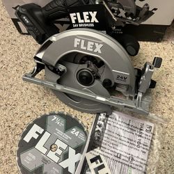 *NEW* FLEX 24V Brushless 7-1/4” Circular Saw (Tool Only)