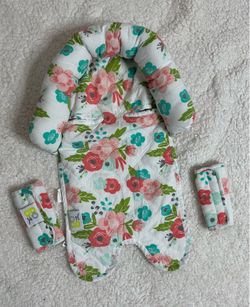 Ropa de niña 0-3 mese ,3-6 meses y 1 año