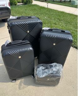 Tripcomp 4 piece luggage set
