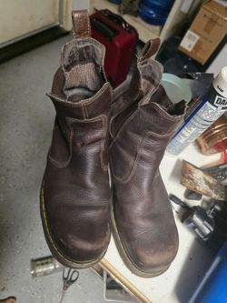 Doc Martens 11. Still Toe