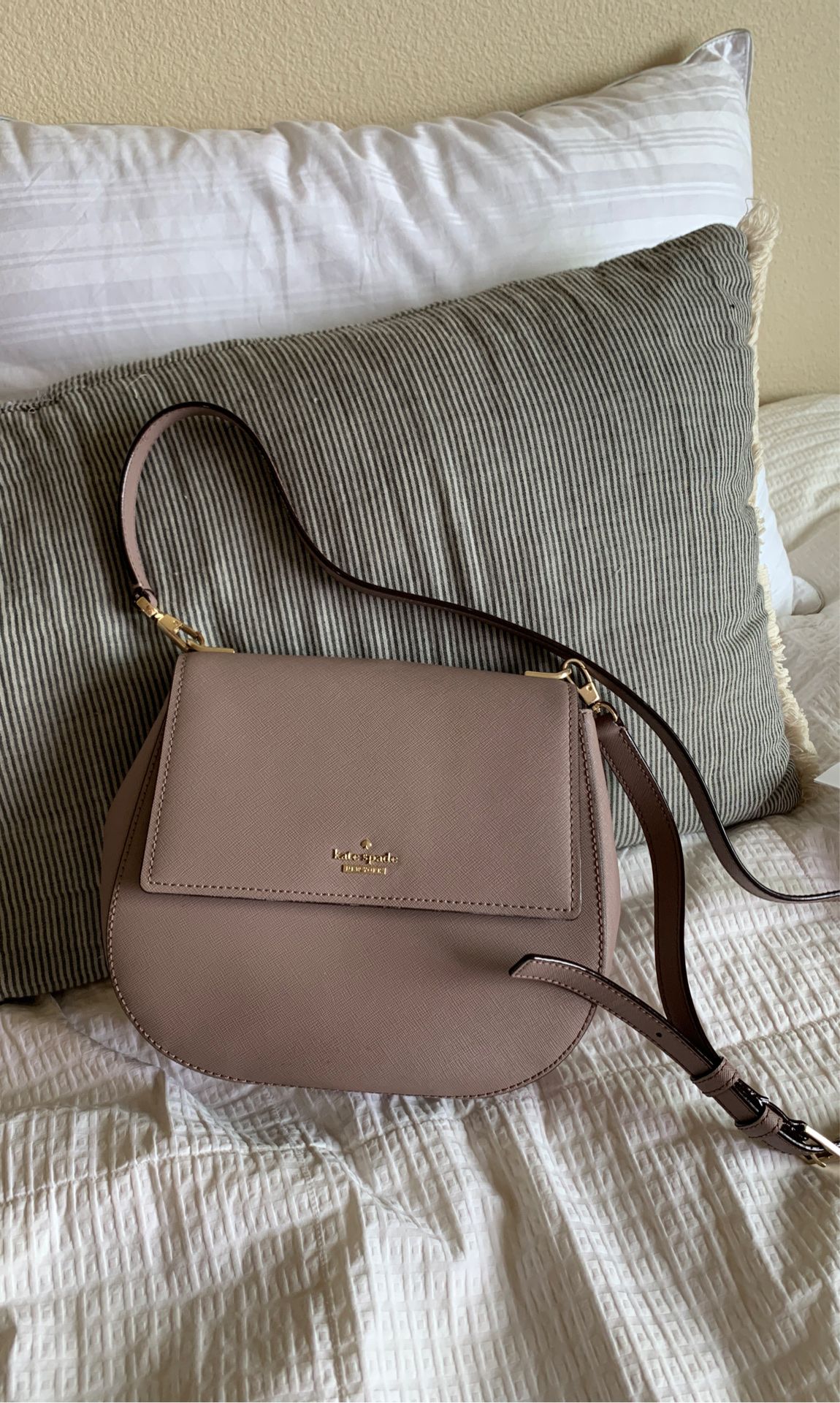 Kate Spade crossbody bag