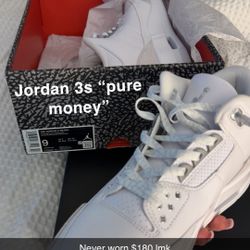 JORDAN 3s Size 9