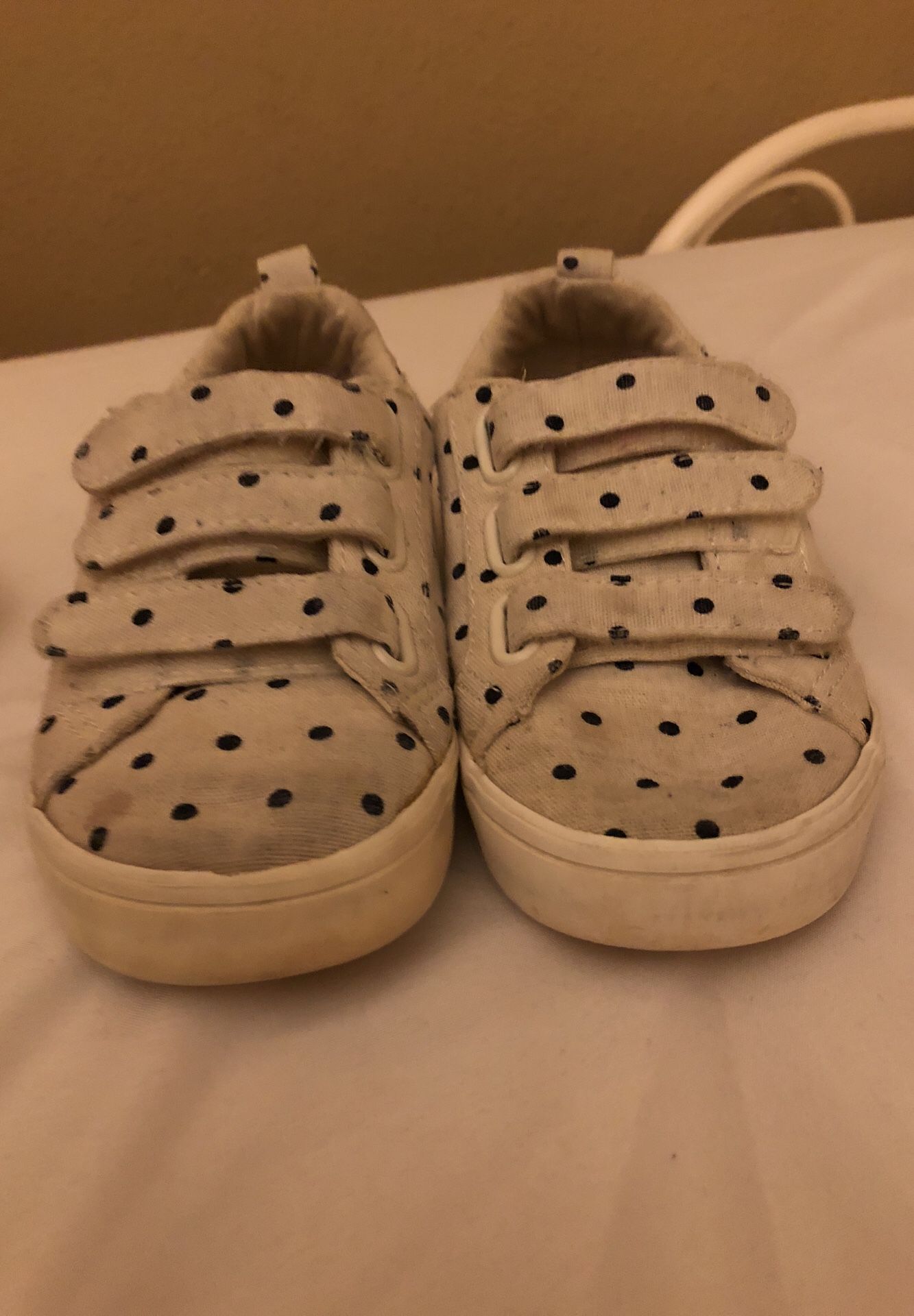Girl shoes
