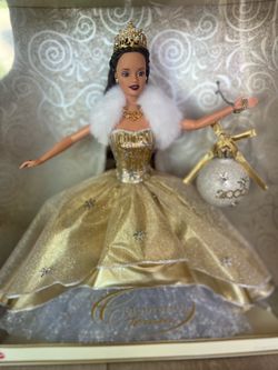 2000 New Year’s Gold Edition: Celebration Teresa Barbie Sparkle Gold with Ornament  #29081 NEW / Great Gift!!