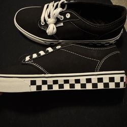 Vans Checkered sole