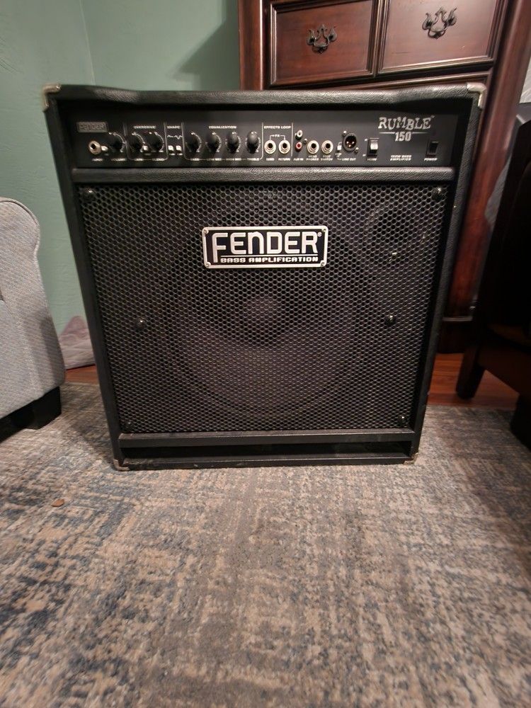 Fender Bass Amp.   Rumble 150