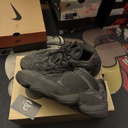 Yeezy 500 Utility Black Sz 9.5