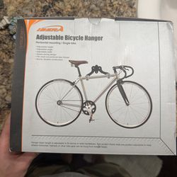Adjustable Bicycle Hanger