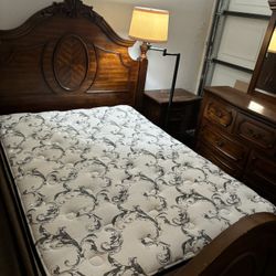  Queen Bedroom Set ( Set  de Recámara tamaño Queen)