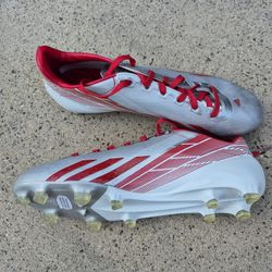 Adidas Sneakers 
Men's  Size11   Football Cleats 
