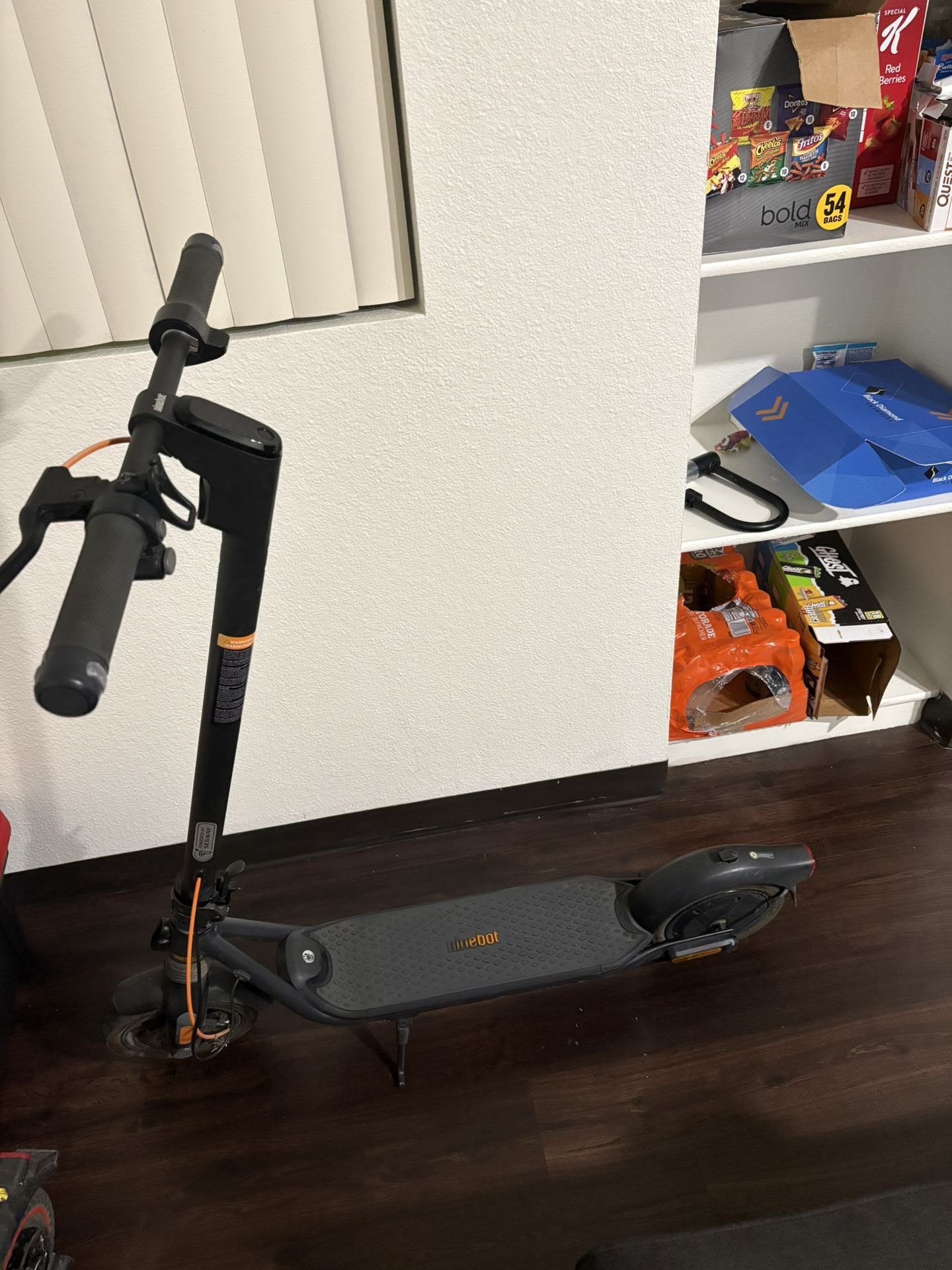 Ninebot Segway F2 Pro Scooter