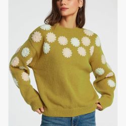 Women Crew Neck Flower Sweater