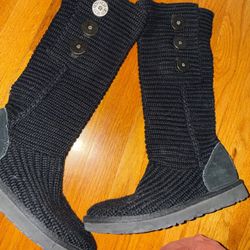 Ugg Sweater Bots