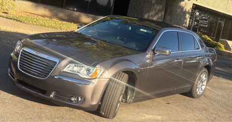 13 Chrysler 300C 5.7 Hemi V8