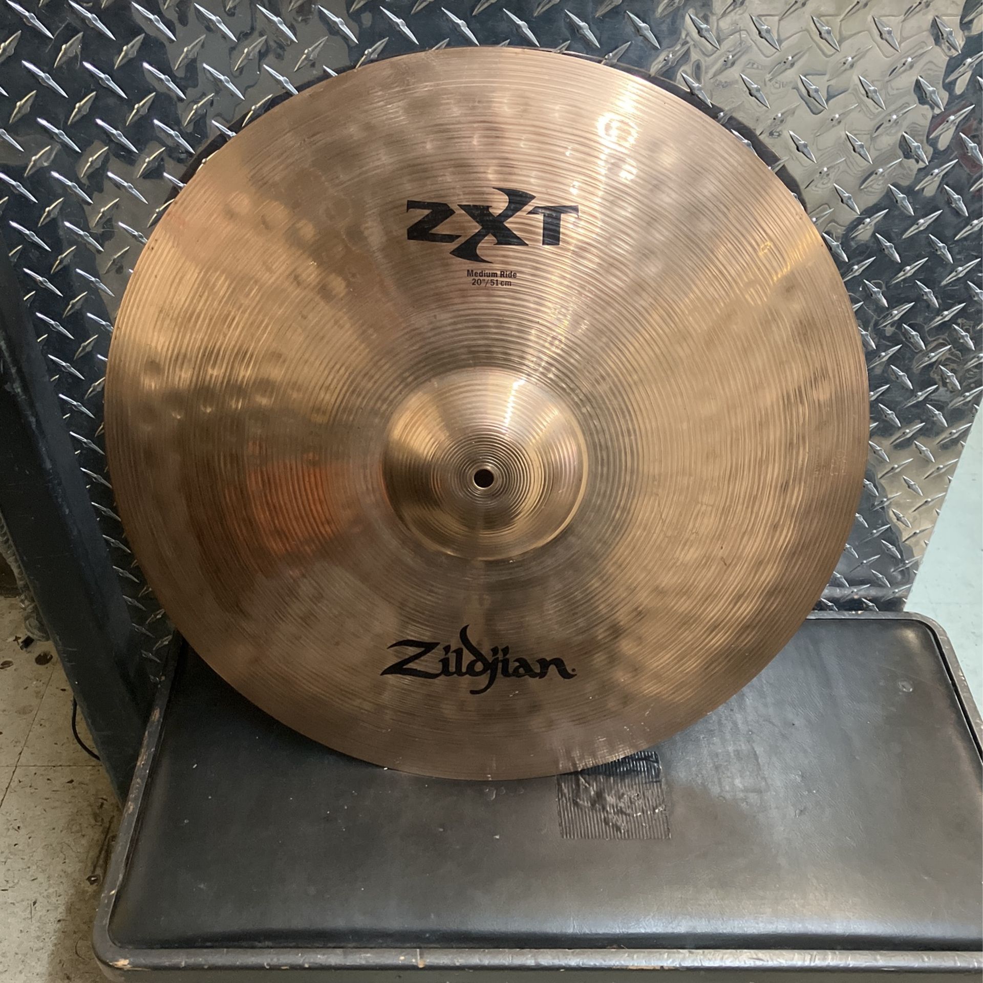 Zildjian ZXT 20” Medium Ride Cymbal