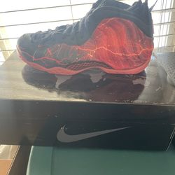 Nike Air Foamposite  Stranger Things