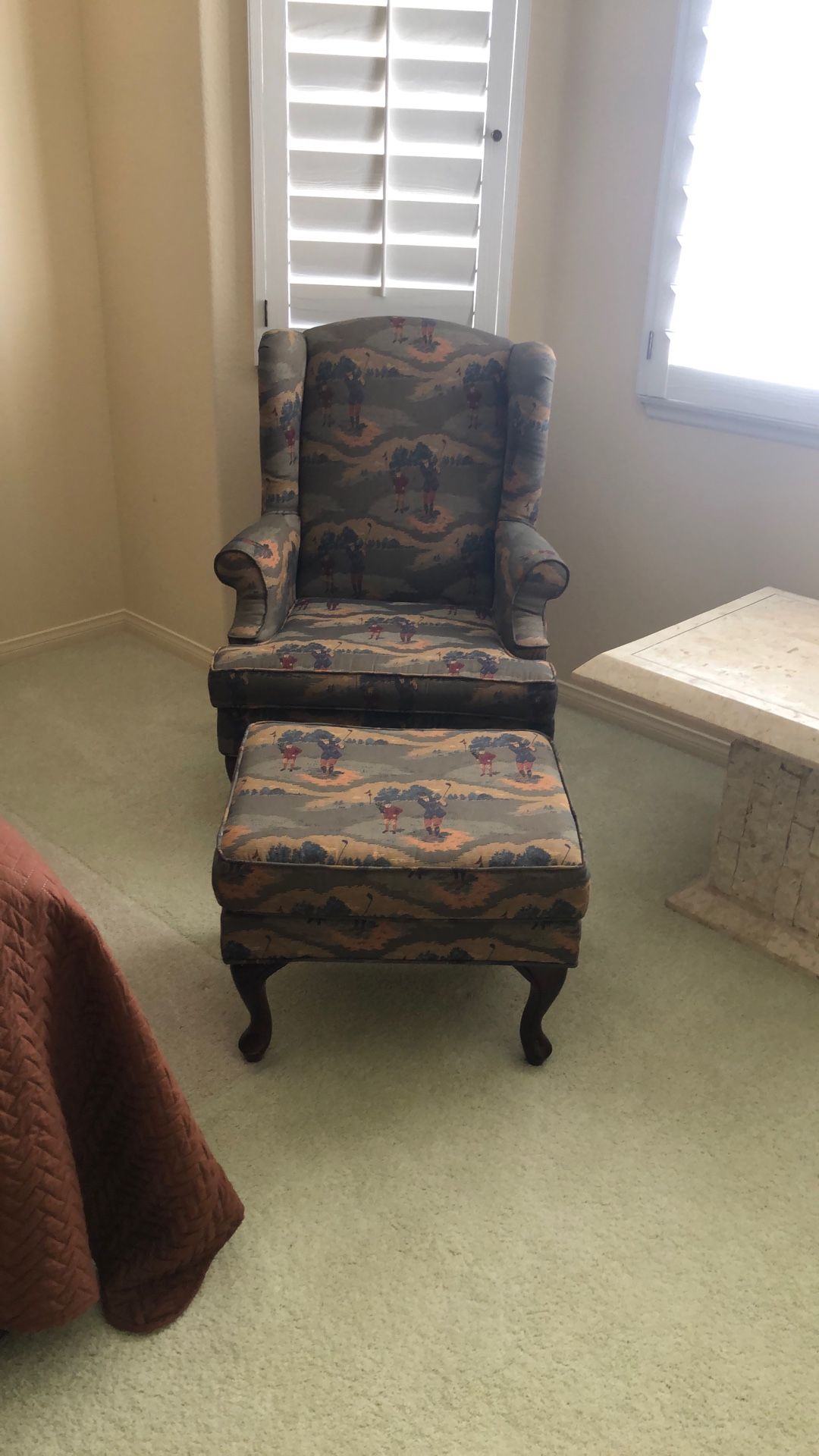 Chair With Ottoman
