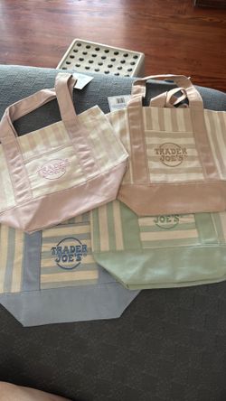 Trader Joe’s Mini Tote Bags Set