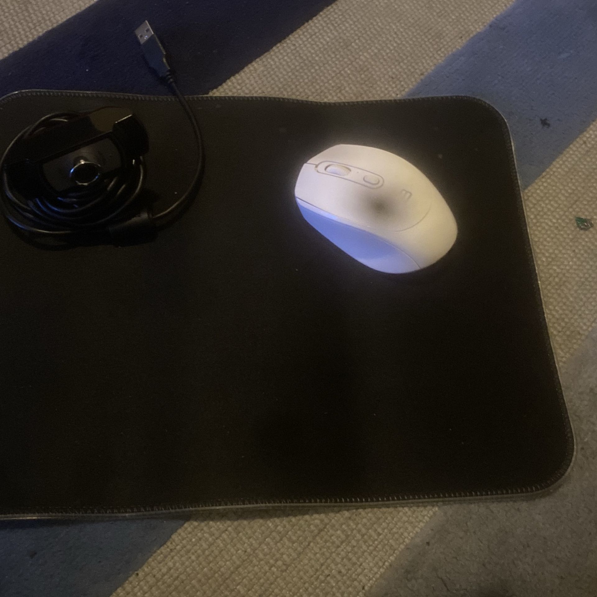 Light Up Mouse Pad/mouse/ Web Cam