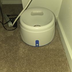 Automated Dog/puppy Ball Launcher 