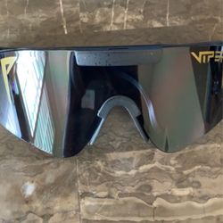 Pit Vipers black  