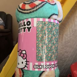 Hello Kitty Gingerbread Blanket💚