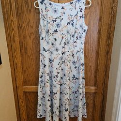 $10   FLORAL SUMMER DRESS    LARGE