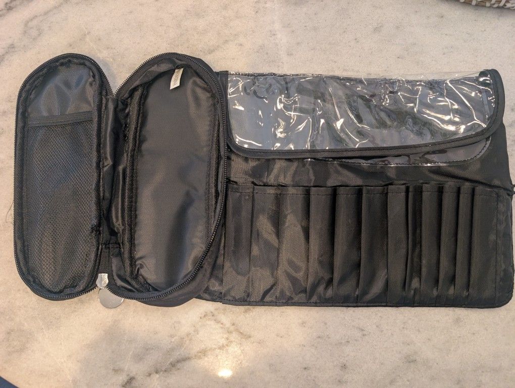 Makeup Brush Organizer