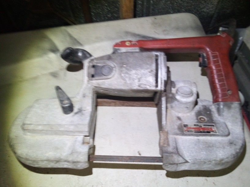 Milwaukee heavy duty bandsaw