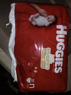 Huggies new born