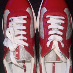 Red Pradas 