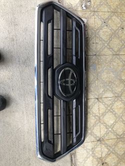 3rd Gen Tacoma SR5 stock grill from TOYOTA Tacoma 2019