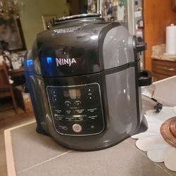 Ninja Foodi FD302 11-in-1 6.5-Qt Pro Pressure Cooker + Air Fryer

