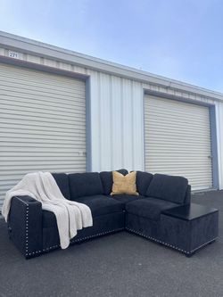 Black Studded Sectional Couch with Ottoman & Side Table | COUCH+DELIVERY $600
