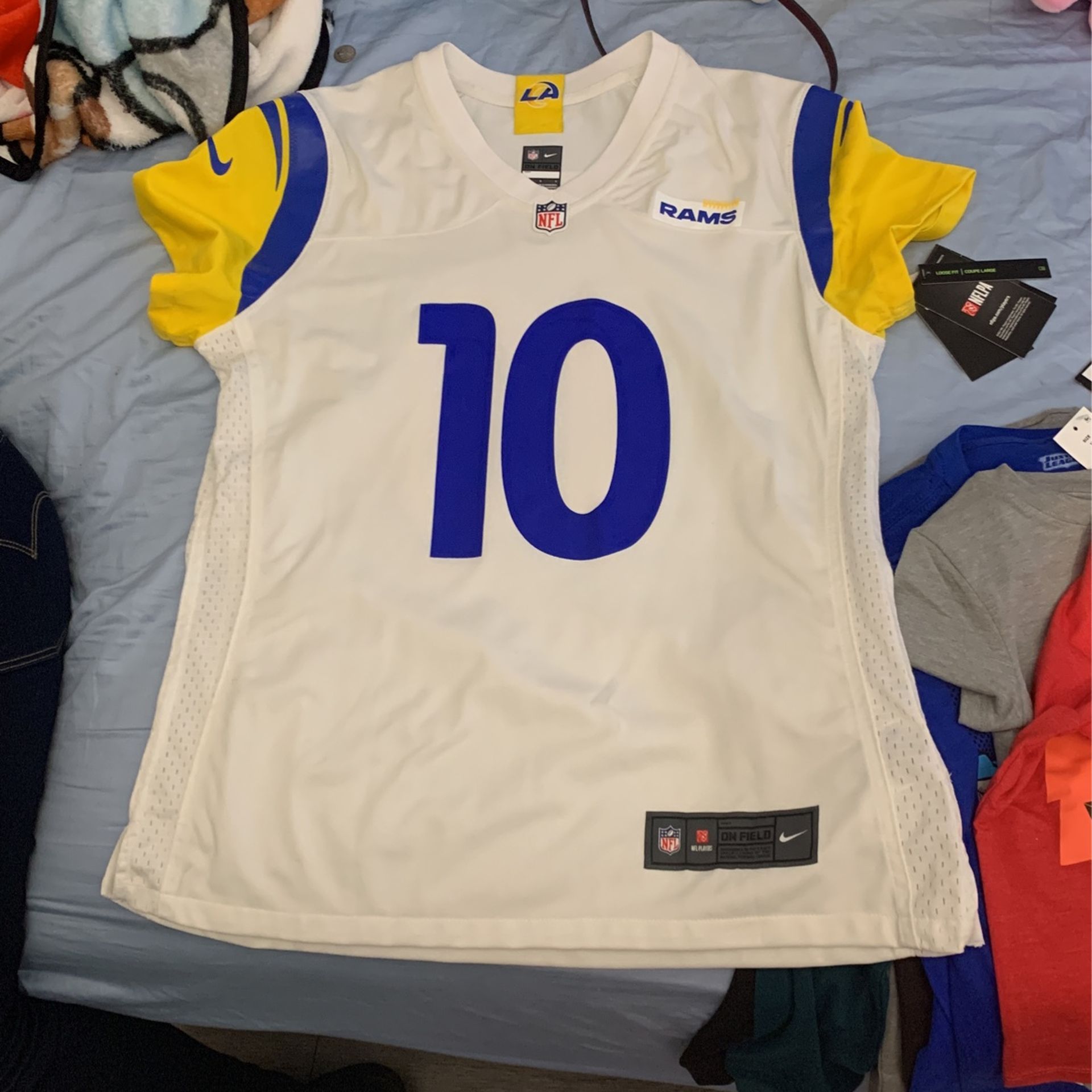 LA Rams Cooper Kupp Jersey Youth Large for Sale in Los Angeles, CA - OfferUp