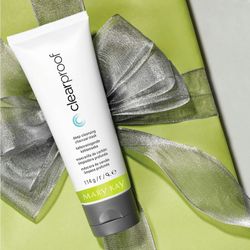 Mascarilla de carbon con su aplicador