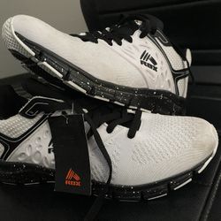 Brand New Reebok Sneakers 10.5