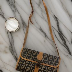 Vintage Style Fendi Crossbody/Shoulder Bag with Latch
