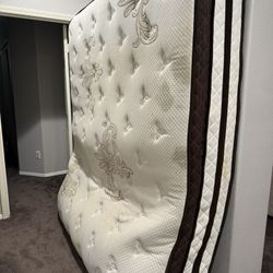 Cal King Mattress And Box Spring